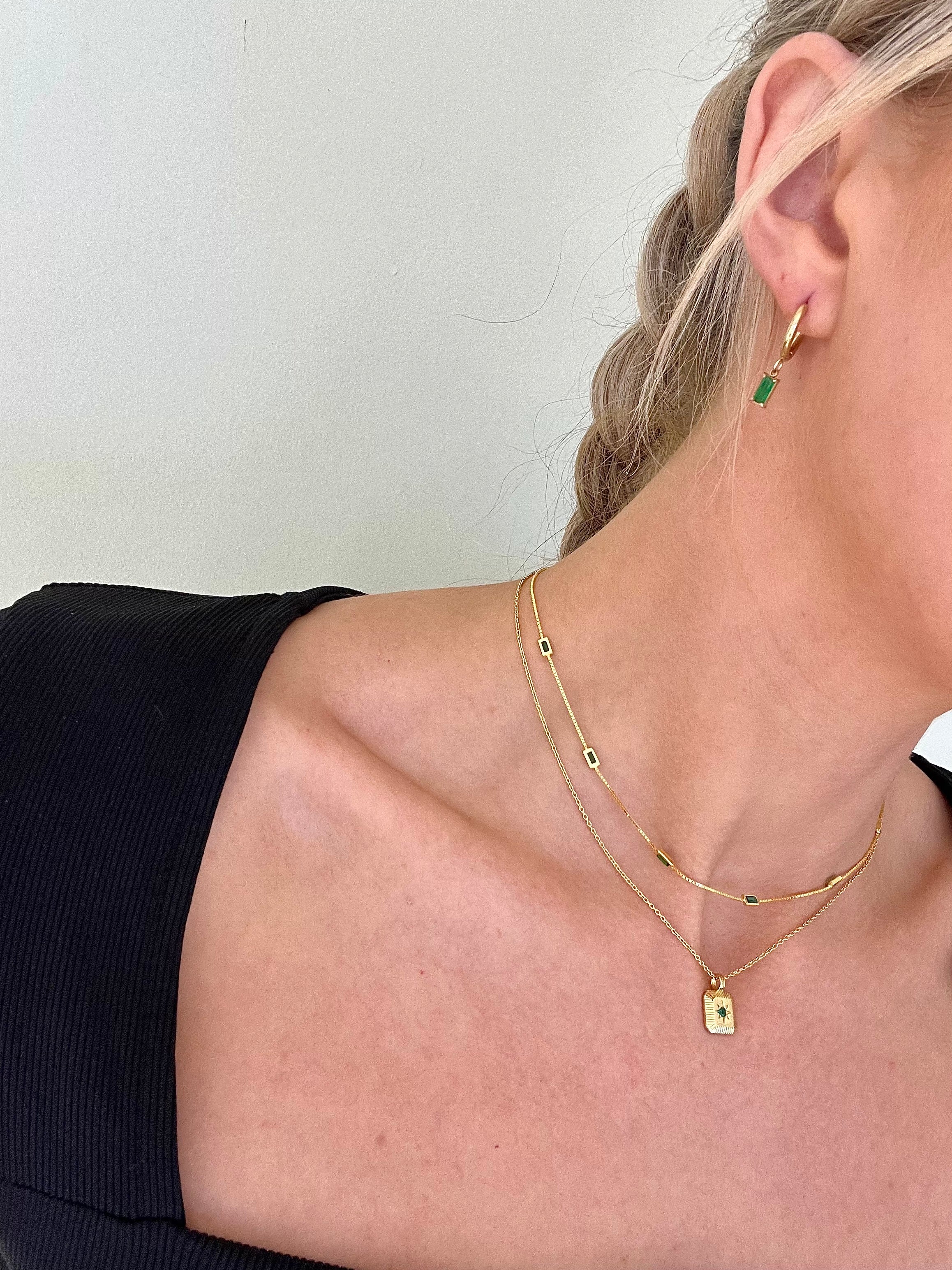 'Ellie' Emerald Green Pendant Necklace