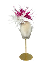 'Remmie' Pink & White