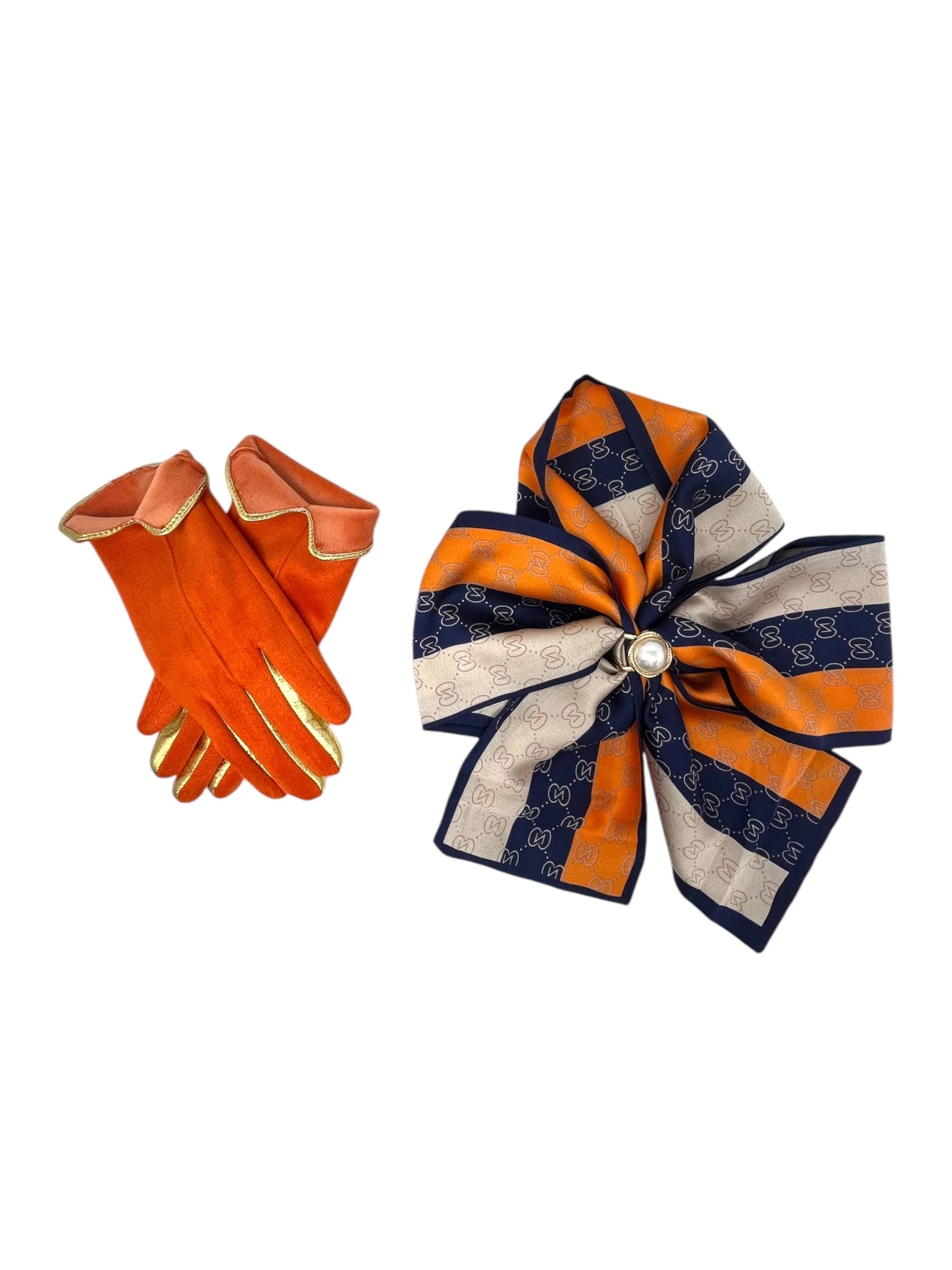 Gloves_and_silk_scarf_set_from_the_EJ_Atelier.webp