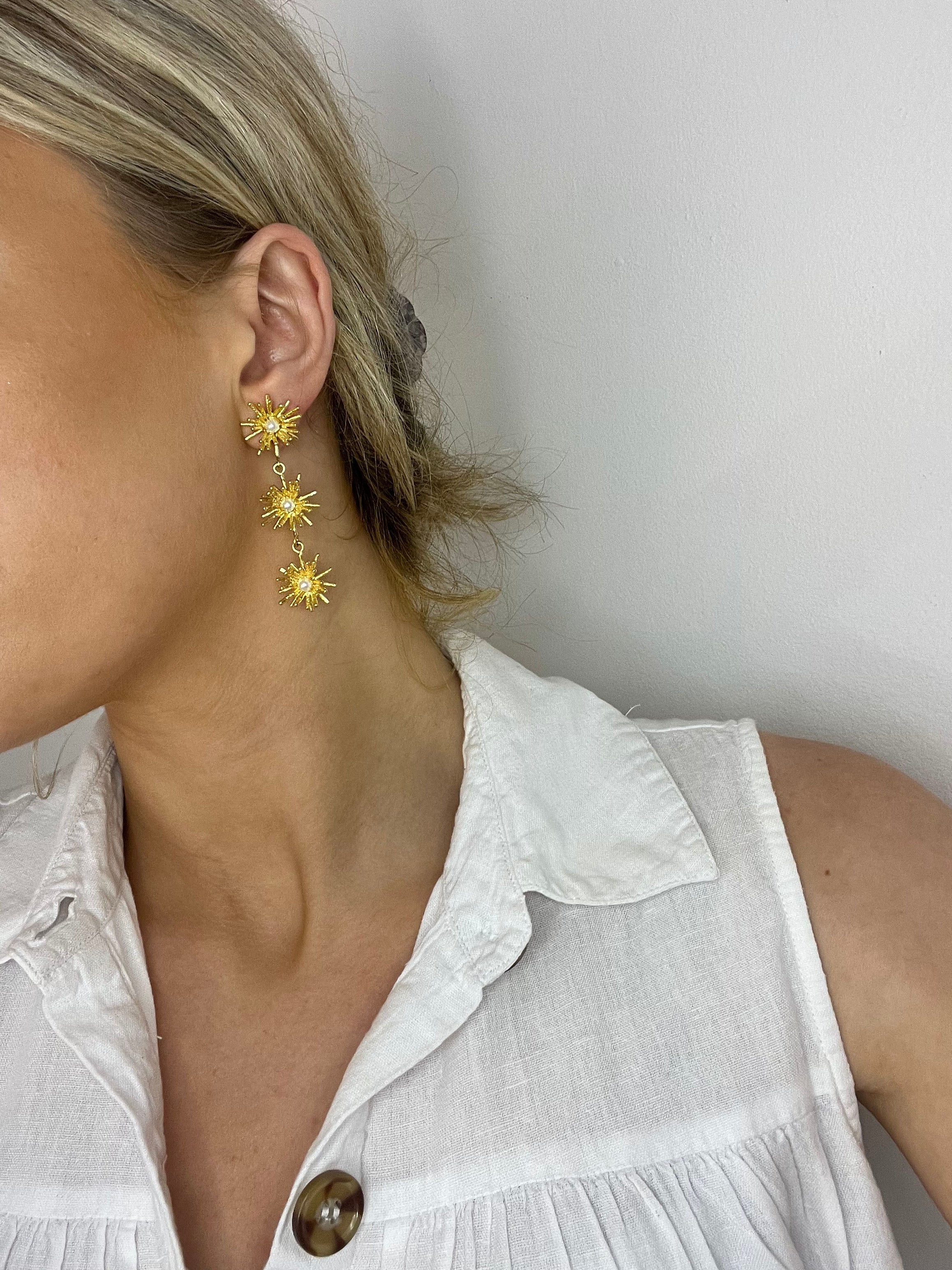 'Daisy Drop' Triple Gold Earrings