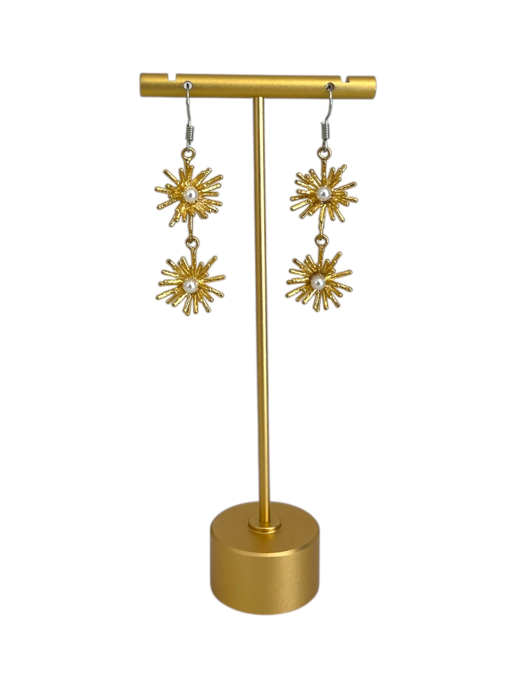 daisydropearrings._1a0c0d6f-6c54-4436-8b9a-7f63ccde4111.jpg