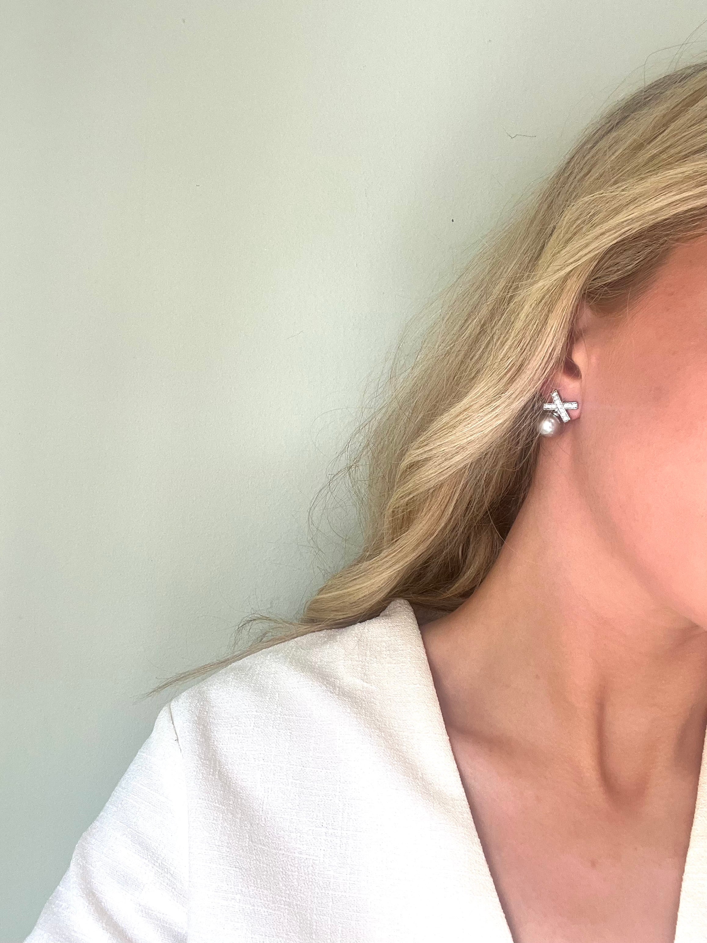 'Diana' Silver Pearl Stud Earrings