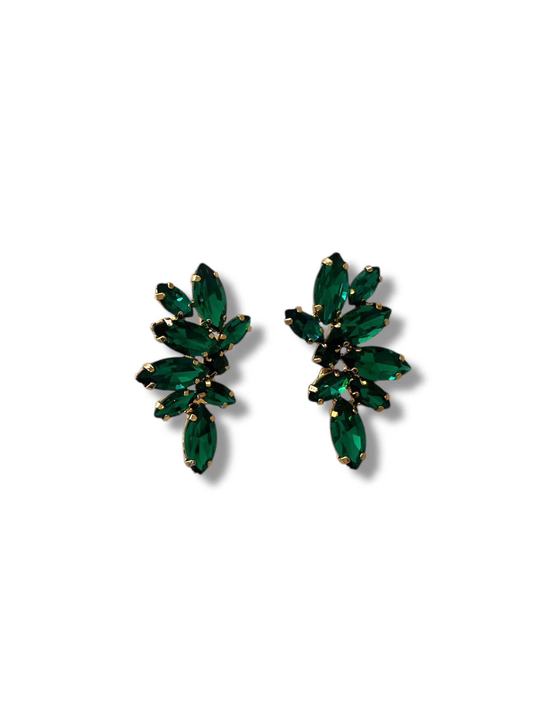 emeraldgreenearrings_9b0e4a6e-88cf-4ba0-8aba-2dfd3b79beef.jpg