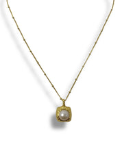 Aurora Pearl Necklace