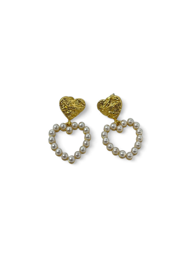 'Isla' Pearl Heart Earrings