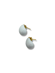 'Annie' White Teardrop Studs