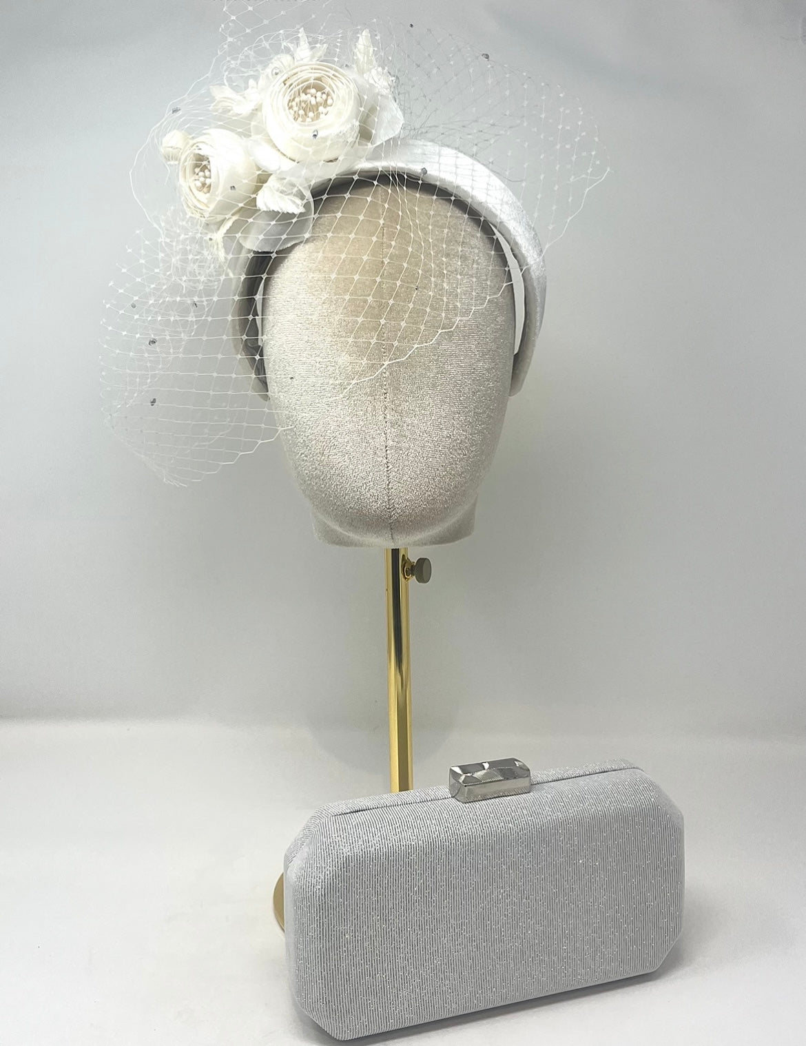 'Pandora White