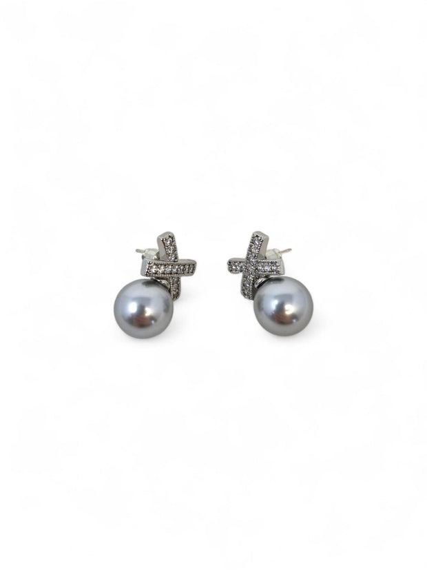 'Diana' Silver Pearl Stud Earrings