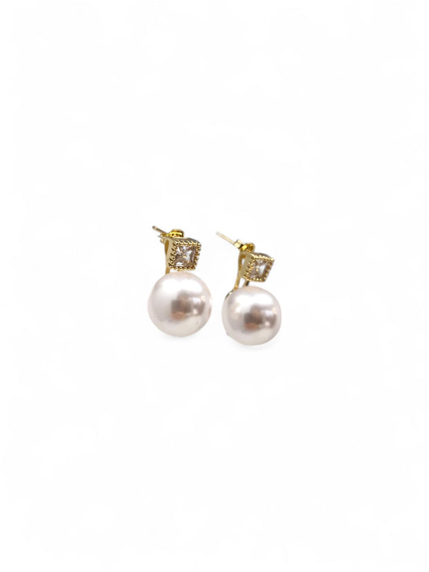 Pearl stud earrings