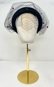 Padded headband with spotted veiling